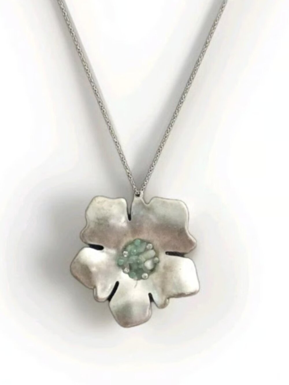 Silver Flower Pendant Necklace